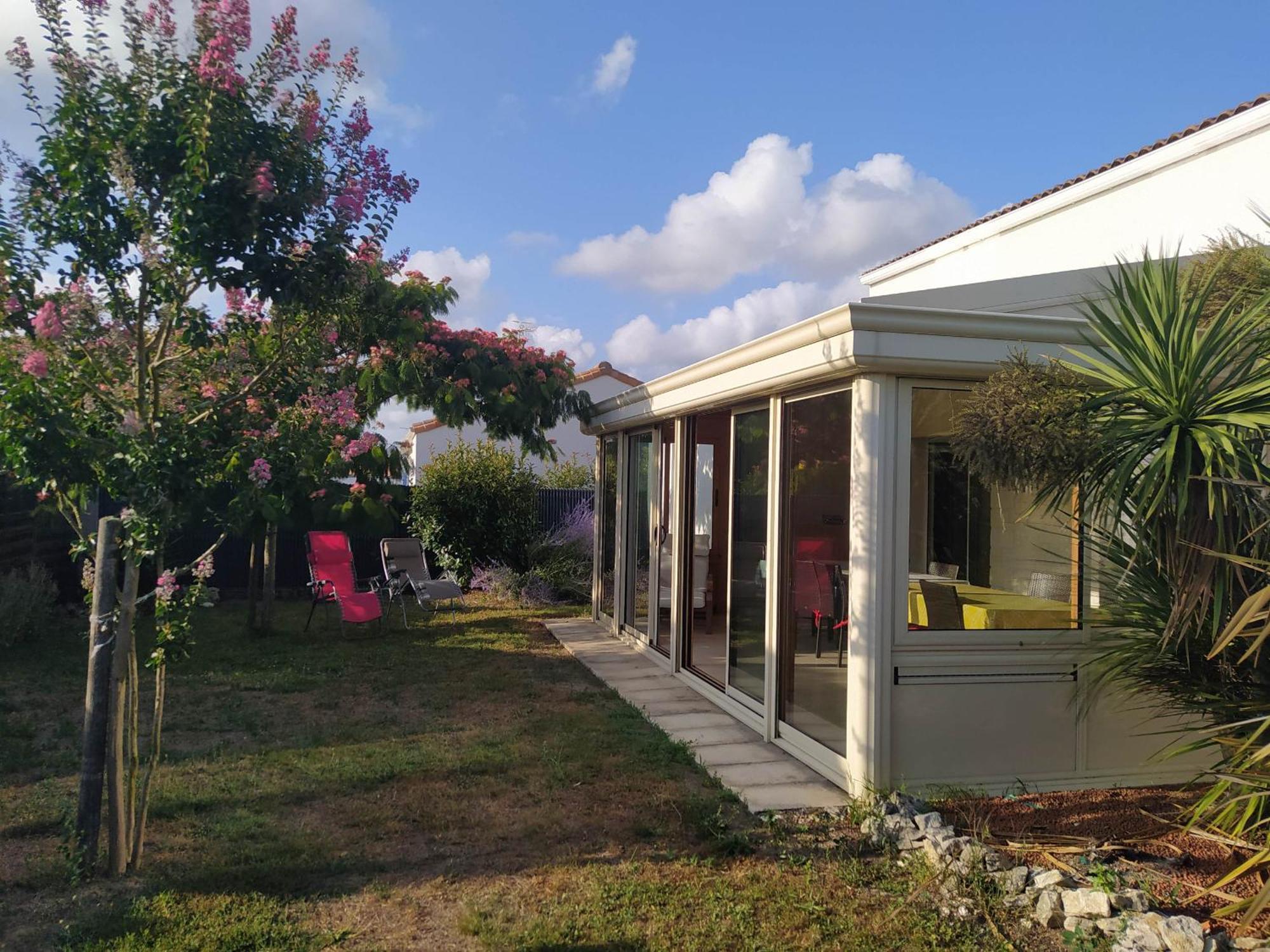 Maison Pour 8 - 5Min De La Plage - Jardin & Veranda لونجفيل-سور-مير المظهر الخارجي الصورة
